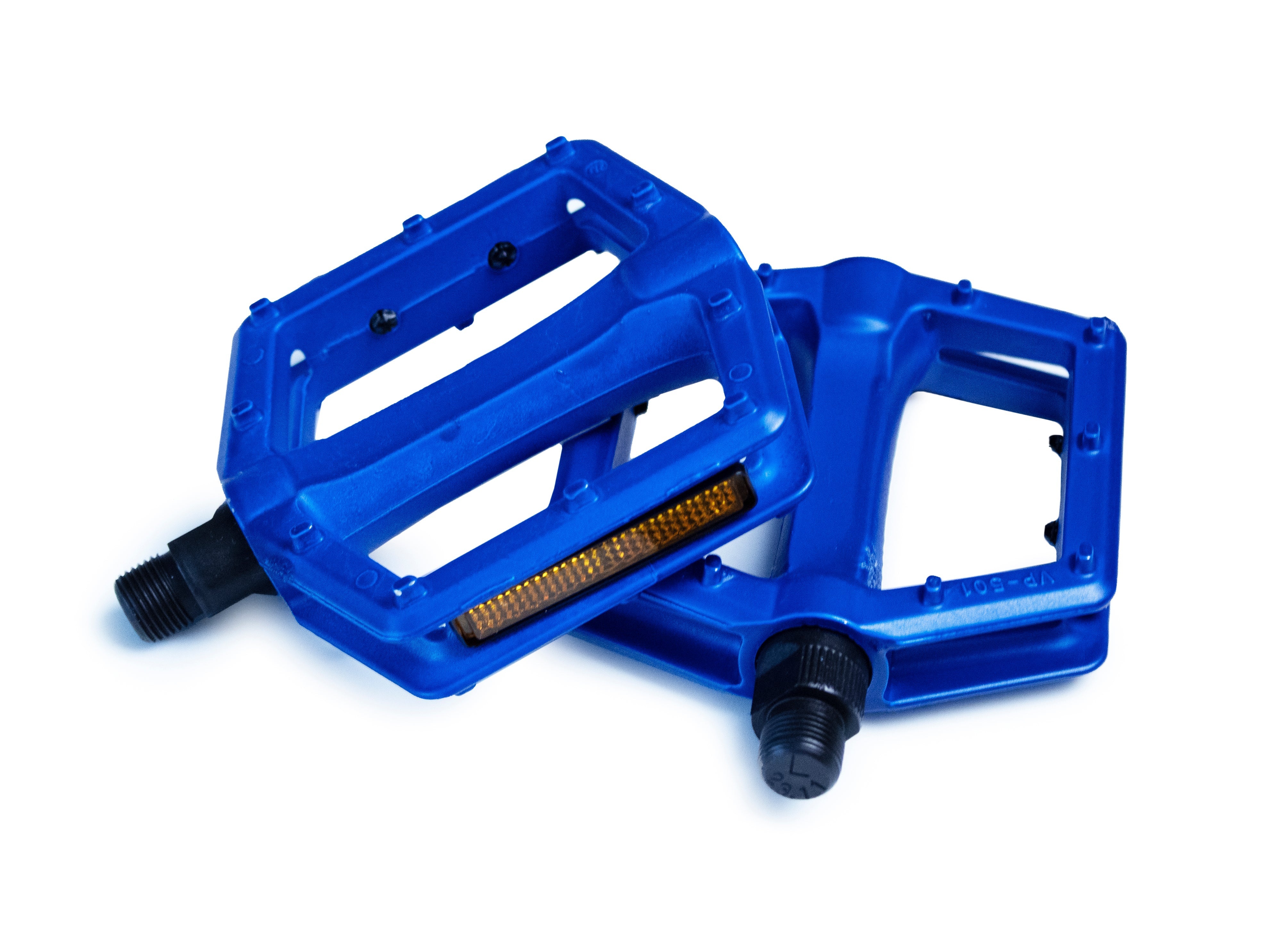blue bicycle pedals VP 501